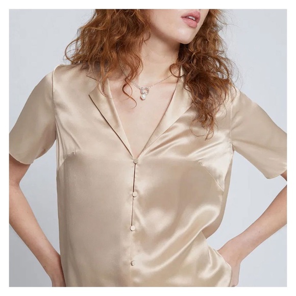 & Other Stories Silk Button-Up Short Sleeve Blouse Top Neutral Luxe Summer 12 - Picture 10 of 11